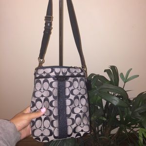 Black coach satchel/shoulder bag